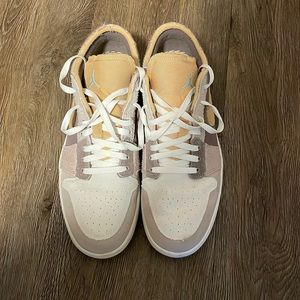 Jordan 1 low SE Craft Taupe Haze